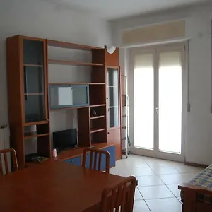 La Finestra Sul Parco Apartment